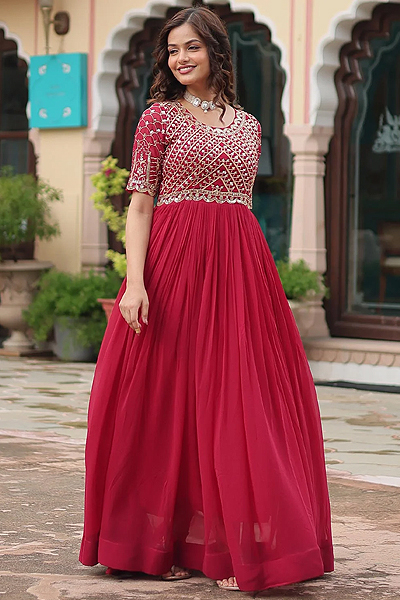 wedding collection of Poolparty