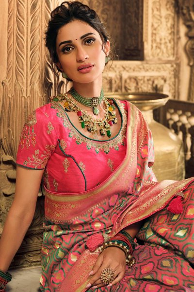 Purplish Zari Weaved Banarasi Silk Saree