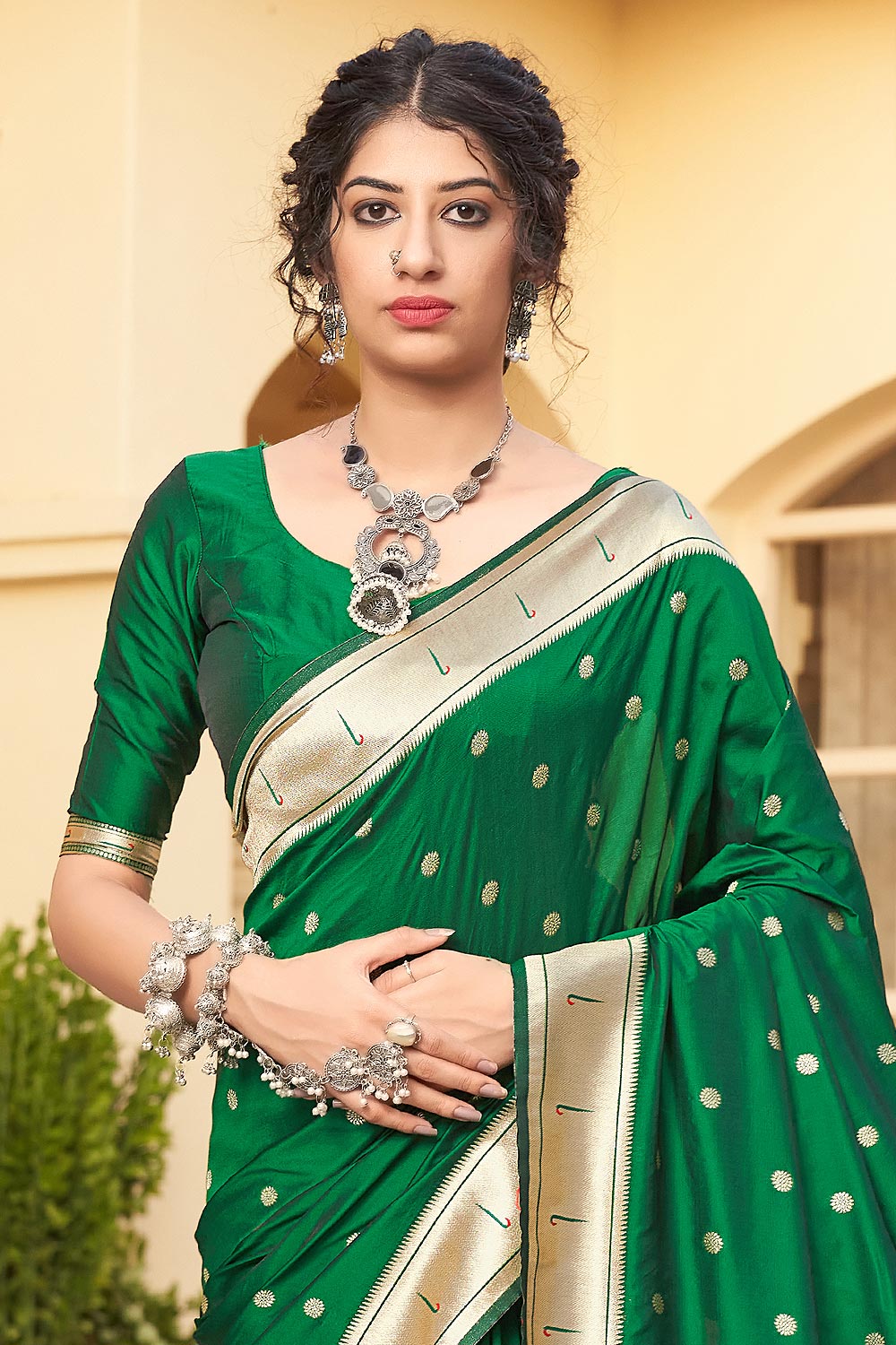 Buy Dark Green Soft Banarasi Silk Saree Online | Like A Diva