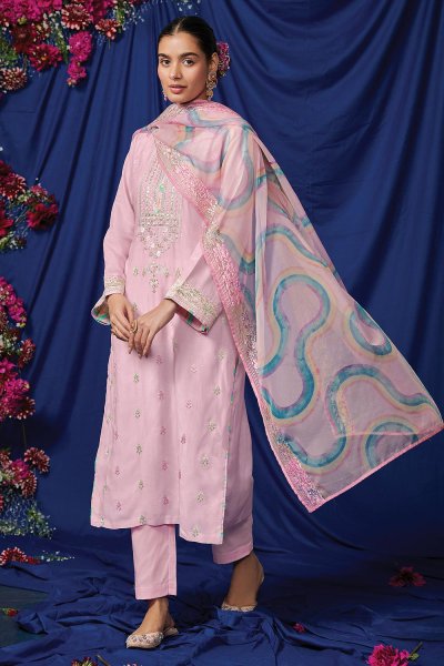 Soft Pink Premium Cotton Embroidered Kurta Set With Organza Dupatta