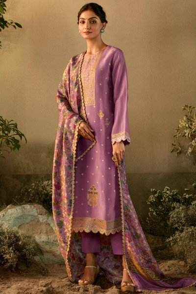 Lavender Banarasi Silk Meenakari Zari Weaved & Embroidered Kurta Set