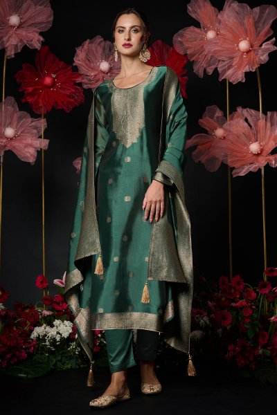 Bottle Green Zari Woven Hand Worked Silk Kurta Set Bottle Green Zari Woven Hand Worked Silk Kurta Set
