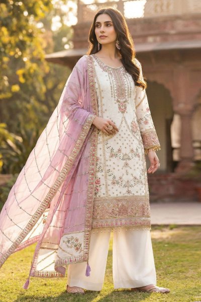Ivory & Mauve Georgette Embroidered Kurta Set Ivory & Mauve Georgette Embroidered Kurta Set