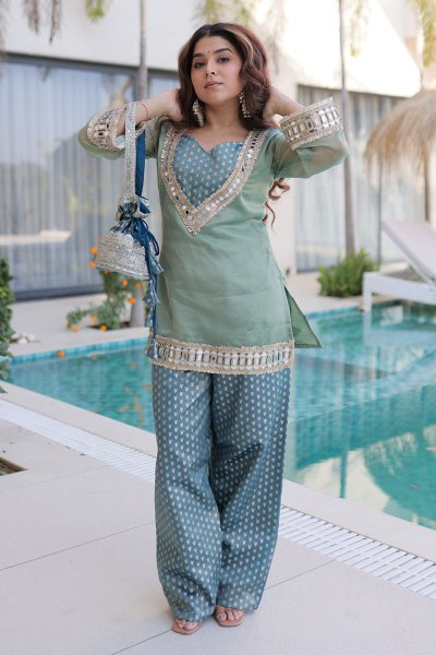 Blue Silk Woven & Embroidered Kurta Top With Pants And Potli Bag