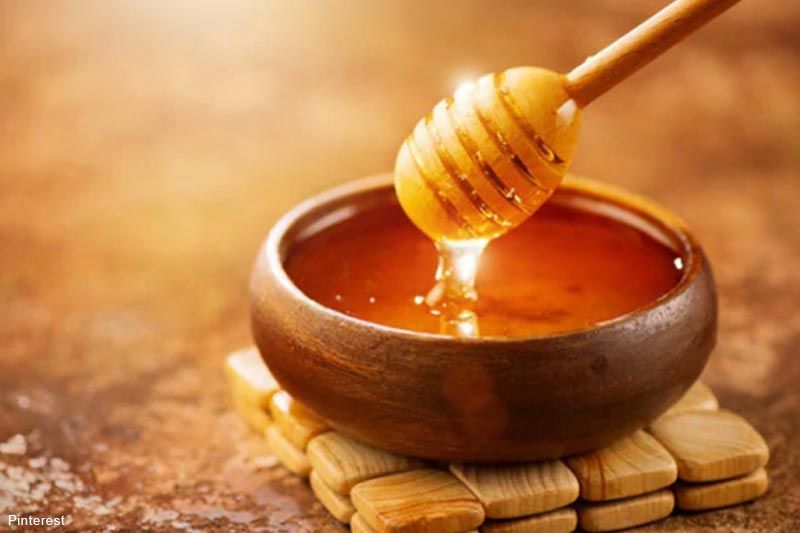 DIY Champion: 7 Amazing Benefits of Honey For Your Hair & Skin